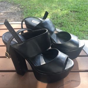 Steve Madden Platform shoes